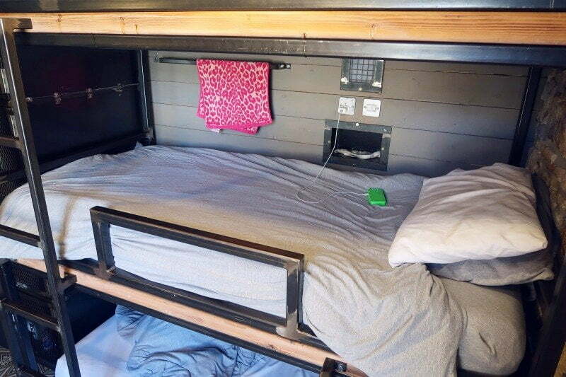 The Baxter Hostel Edinburgh bunk bed facilities CREDIT Minka Guides_picmonkeyed